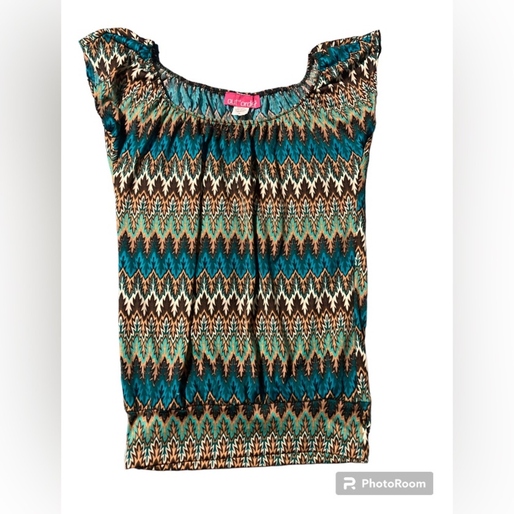 Out Of Order Sleveless Top Blouse Size Medium